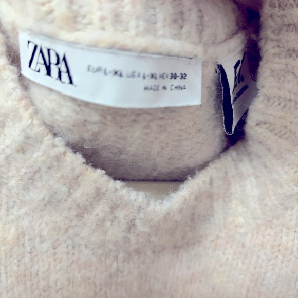 ZARA E.T. Limited edition sweater. - Picture 5 of 5
